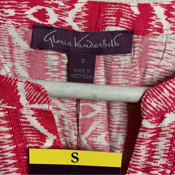 GLORIA VANDERBILT WOMEN'S NOVA FLUTTER SLEEVE TRIBAL PRINT BLOUSE small - Picture 4 of 4